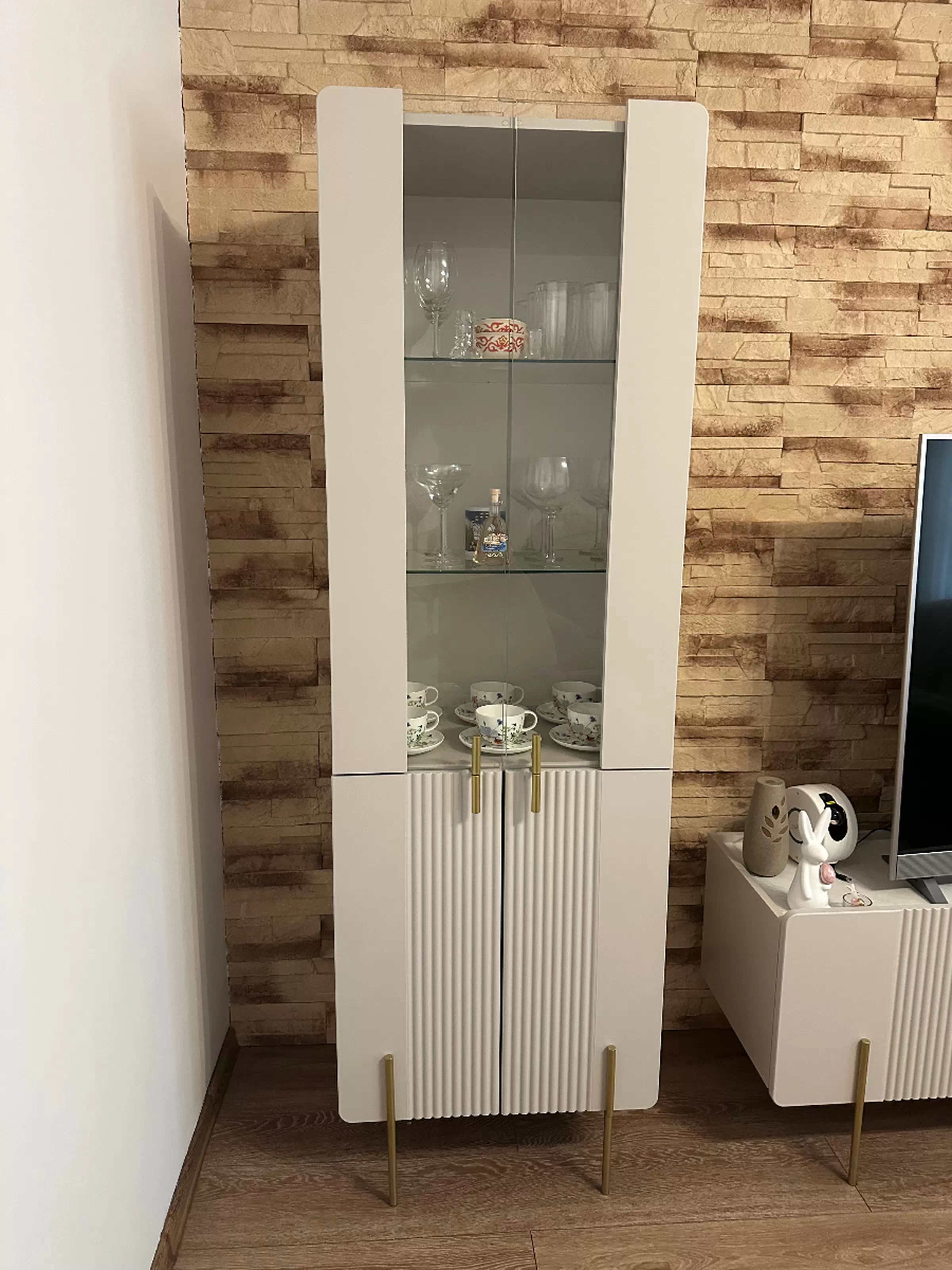 Client Image 836