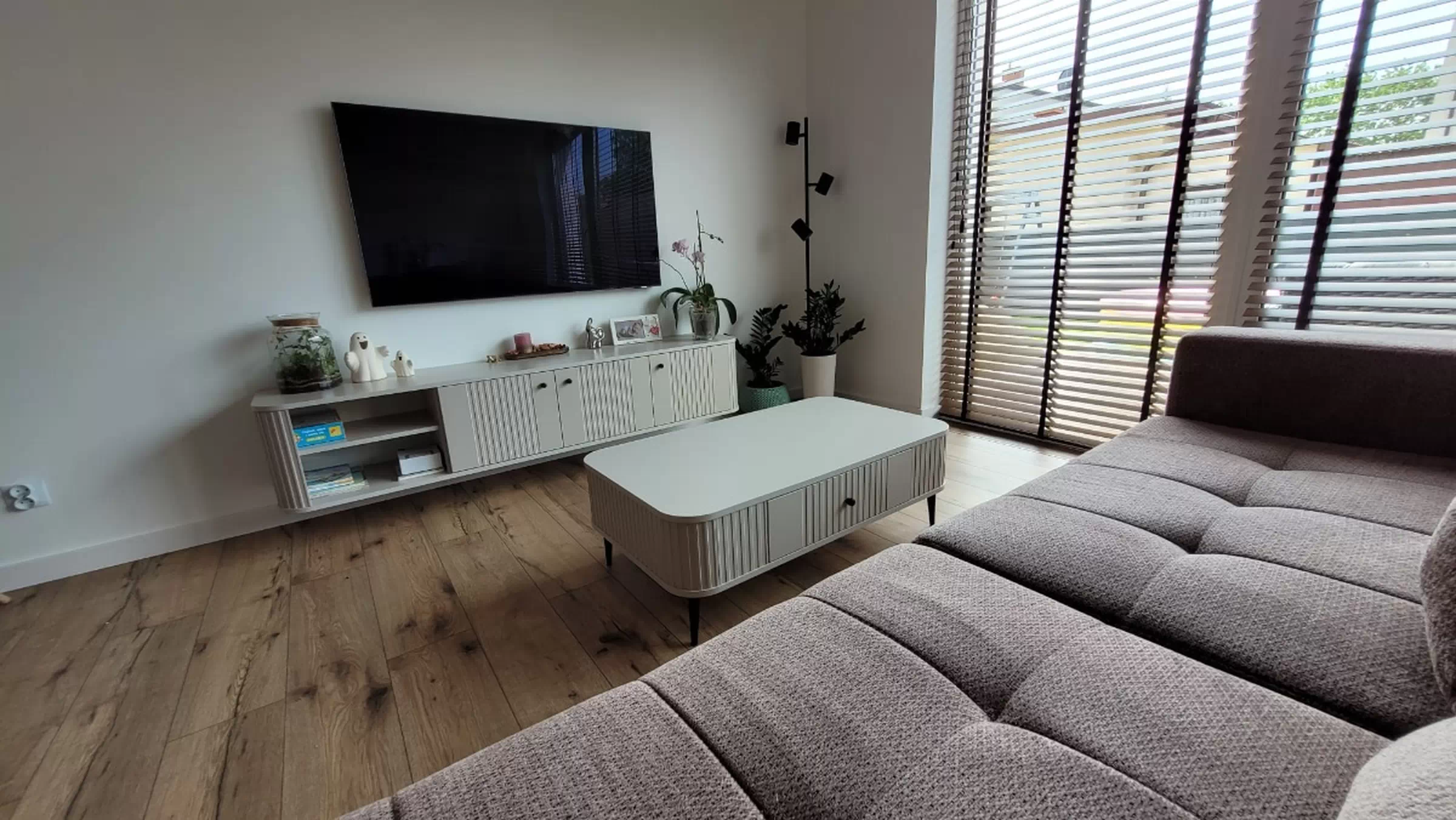 Client Image 804