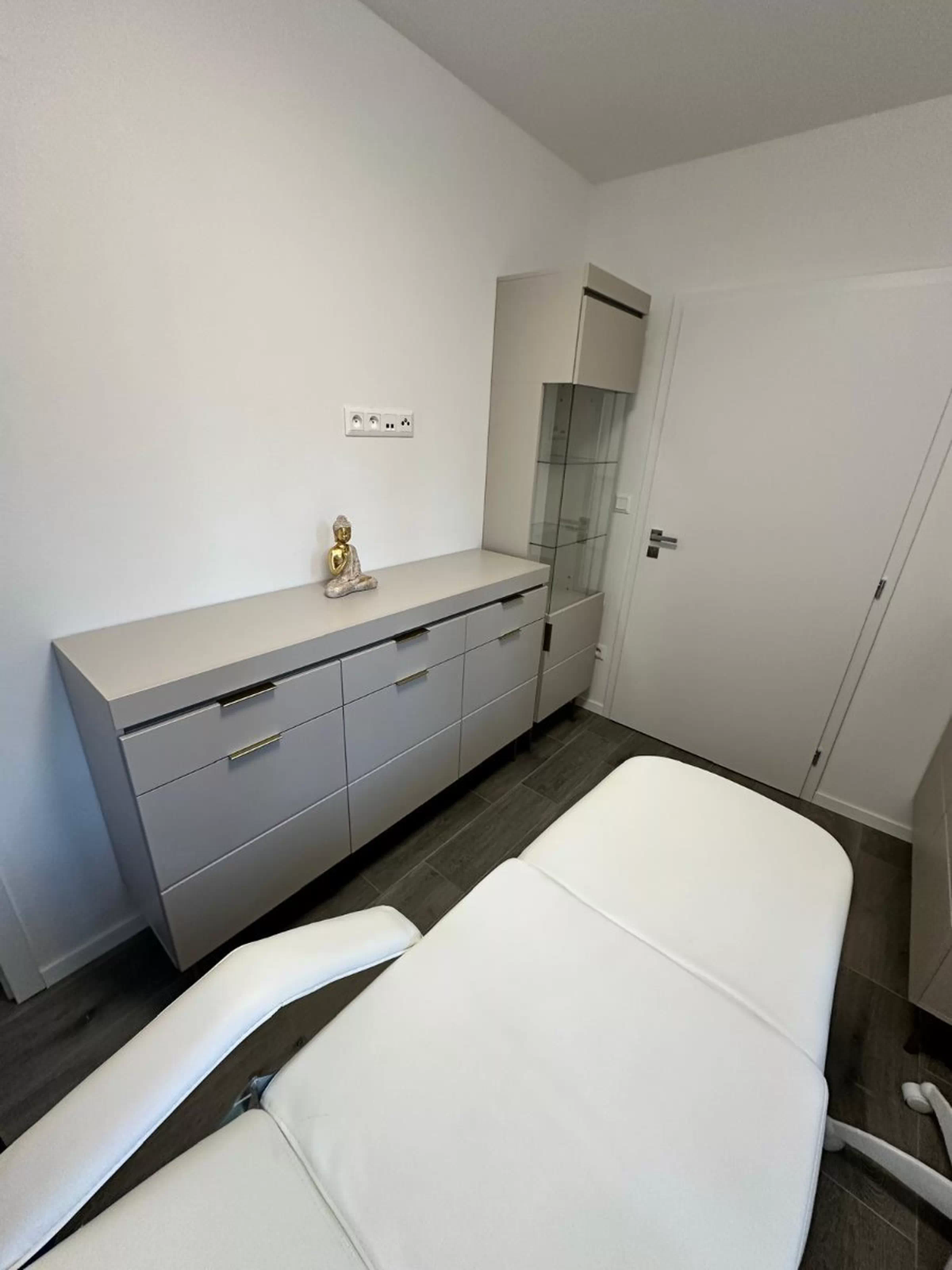 Client Image 1001