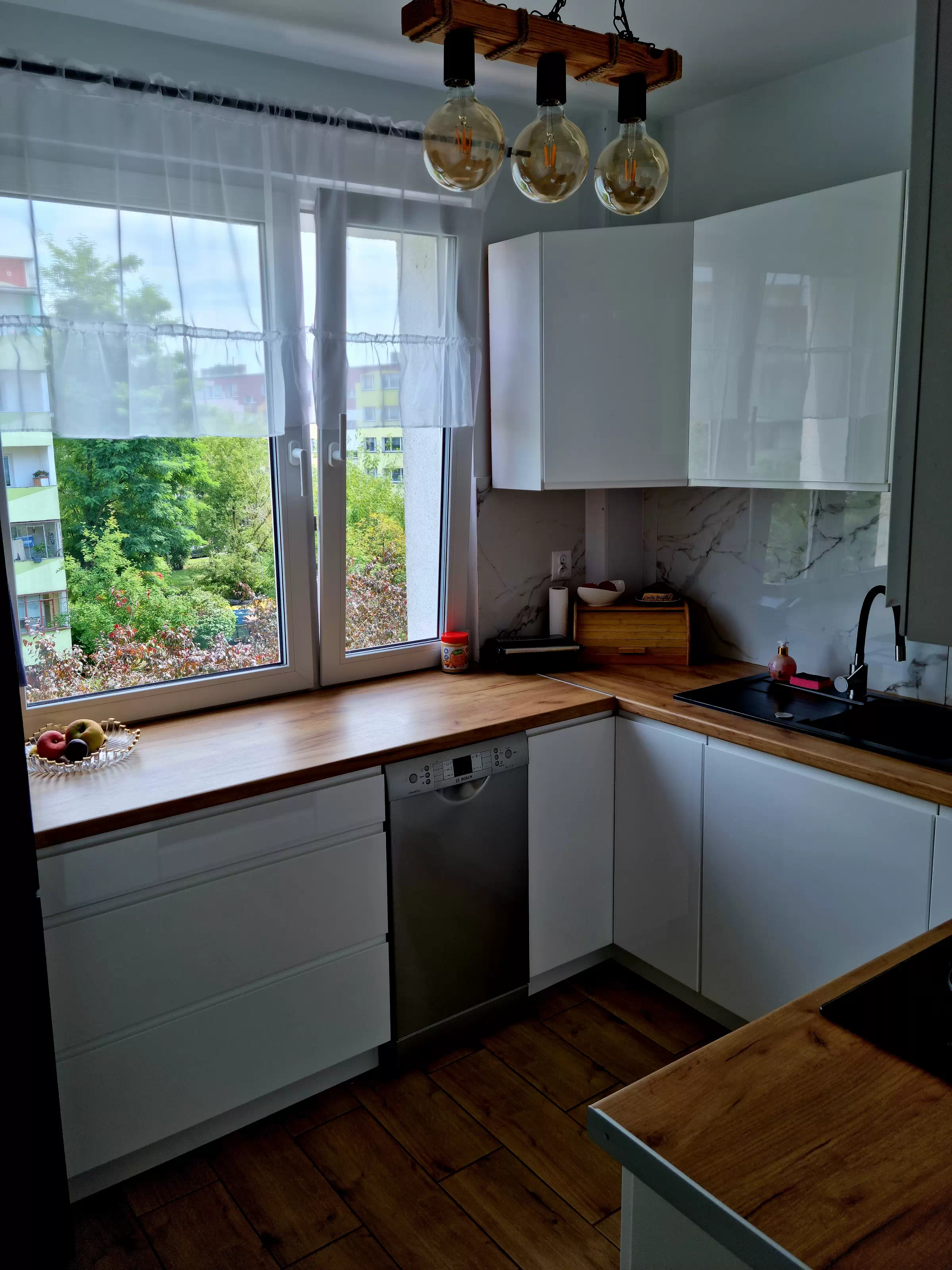 Client Image 1168
