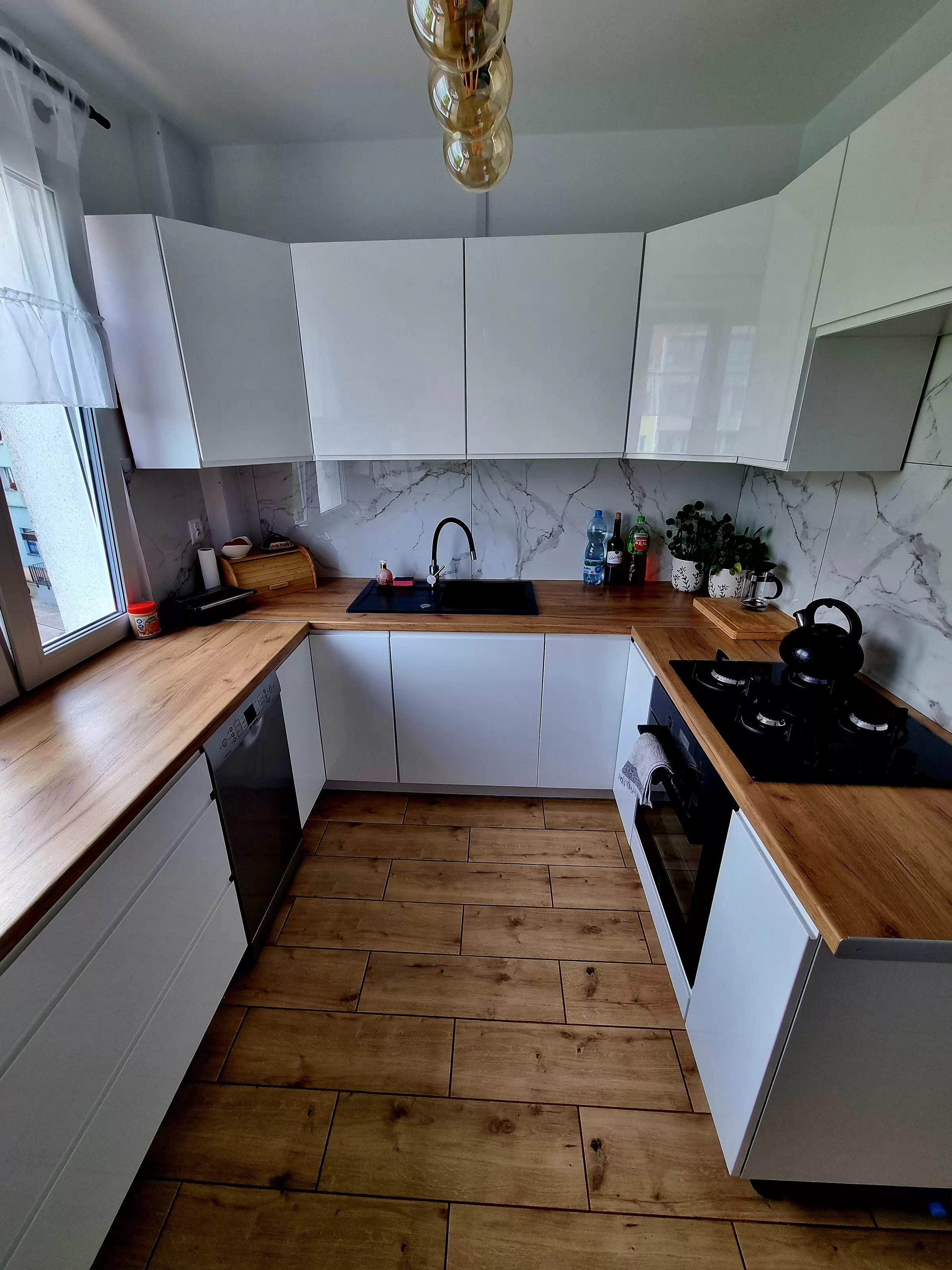 Client Image 1169