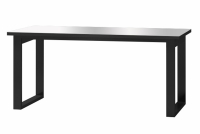 stôl z Čiernyym szklem na blacie